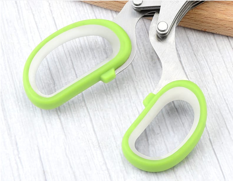 SKU: YORKN50209  Five Layers Of Vegetable Scissors